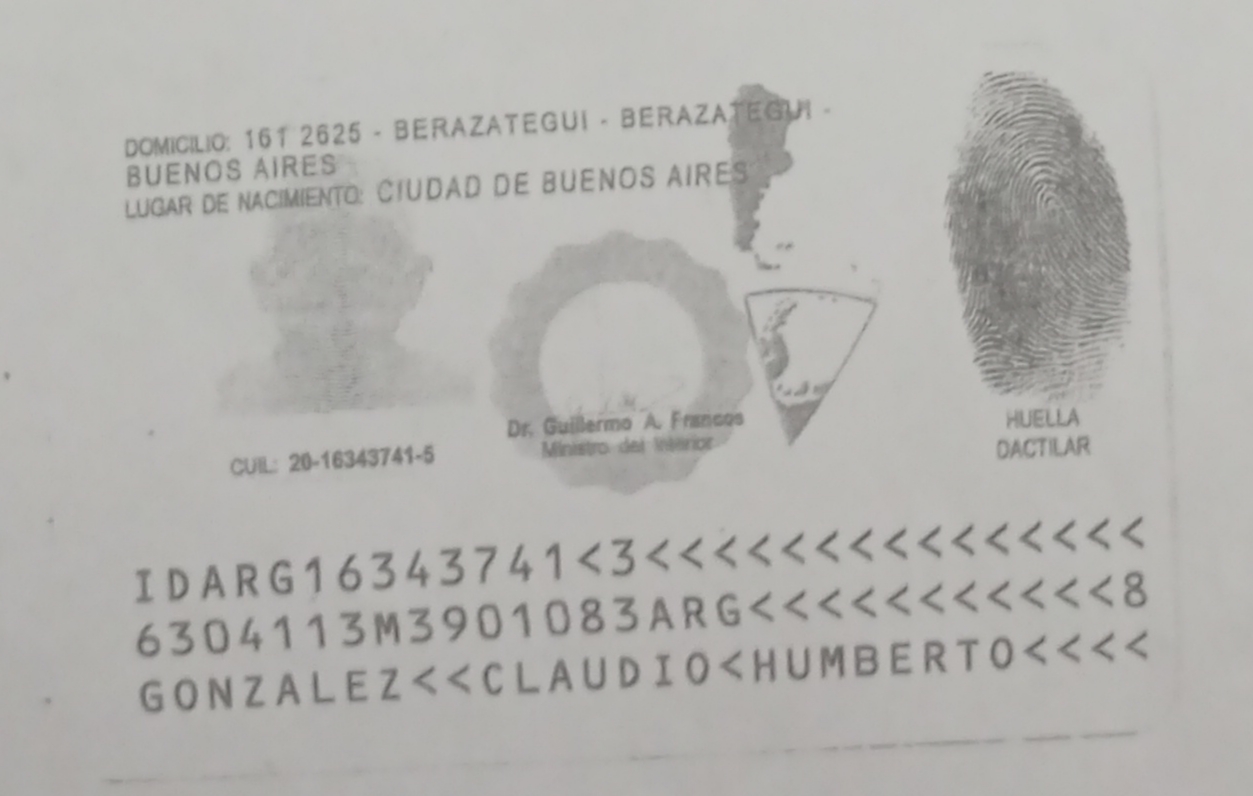 Imagen de ambas caras del último documento de identidad del solicitante o apoderado (o de todas las páginas si es DNI libreta, LC o LE)