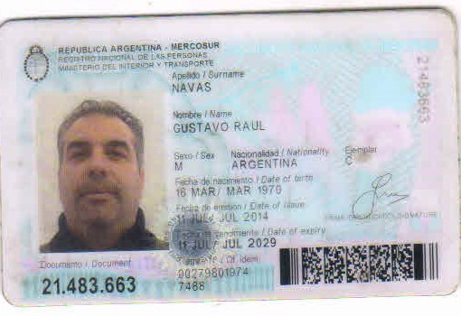 Imagen de ambas caras del último documento de identidad del solicitante o apoderado (o de todas las páginas si es DNI libreta, LC o LE)